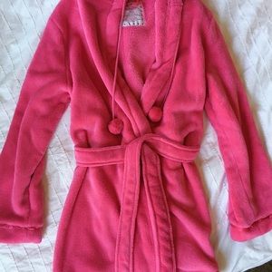 NWOT Cozy Pink Robe